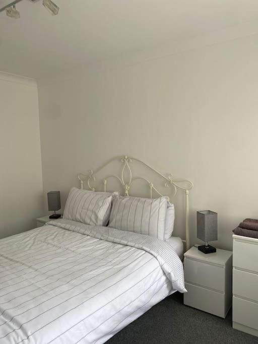 Teith Court Apartment With Private Parking. Στέρλινγκ Εξωτερικό φωτογραφία